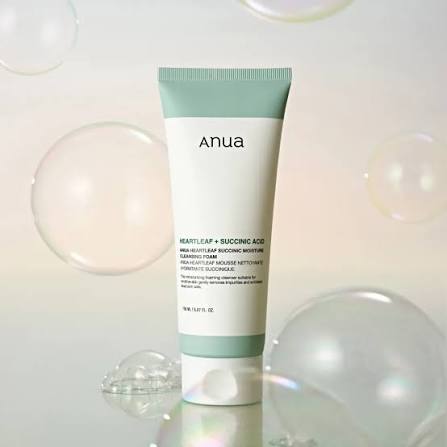 Anua Heartleaf Succinic Moisture Cleansing Foam