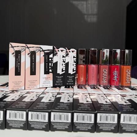 Fenty Beauty Gloss Bomb Universal Lip Luminizer