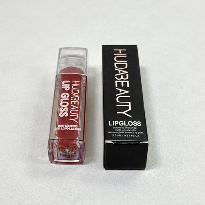 Huda Beauty Moisturizing Mirror Lip Gloss